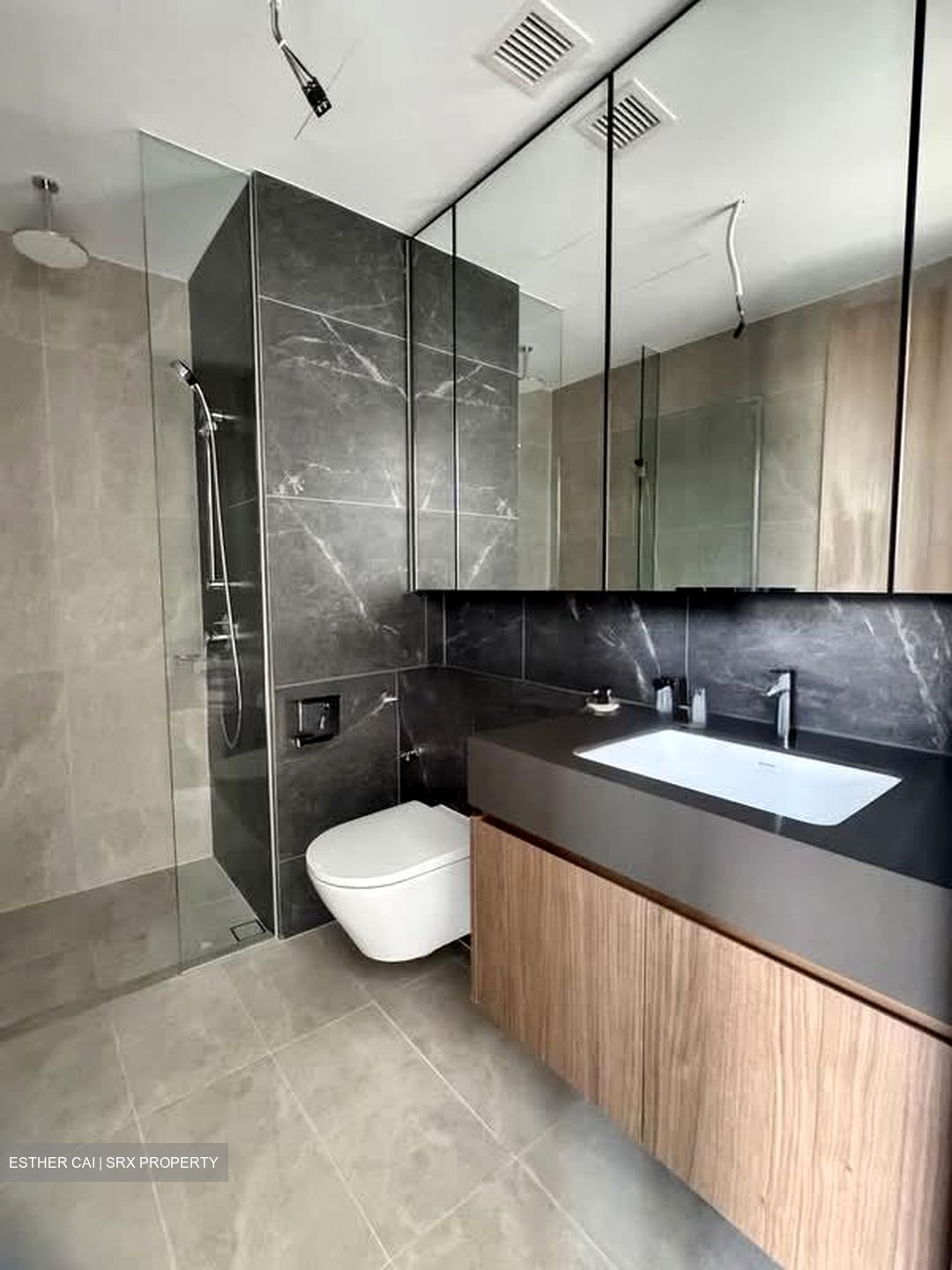 Lentor Central (D26), Condominium #600088101